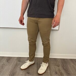 Vuori Men’s Five-Pocket Pants